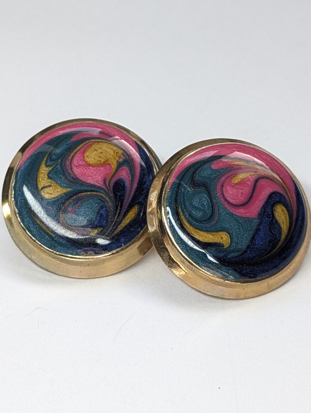 🩷 Vintage Earrings Colorful Enamel Swirl & Gold *4 For $20*